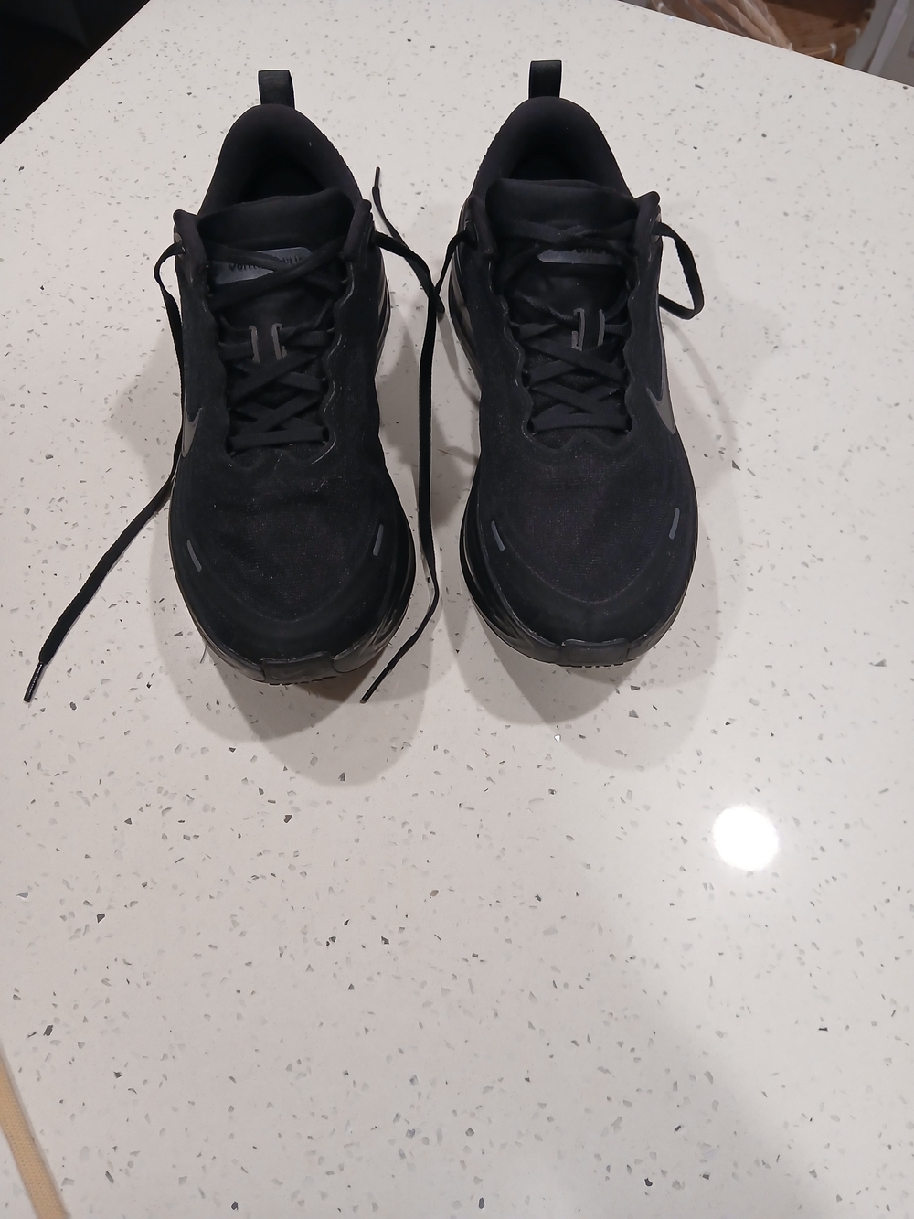 Size 9.5 - Nike Vomero Plus Black Metallic